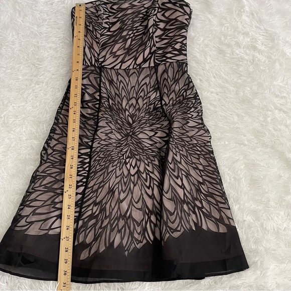 WHITE HOUSE BLACK MARKET Strapless Formal/Party Dress Women’s 2 Black/Pink Lined - Picture 8 of 8